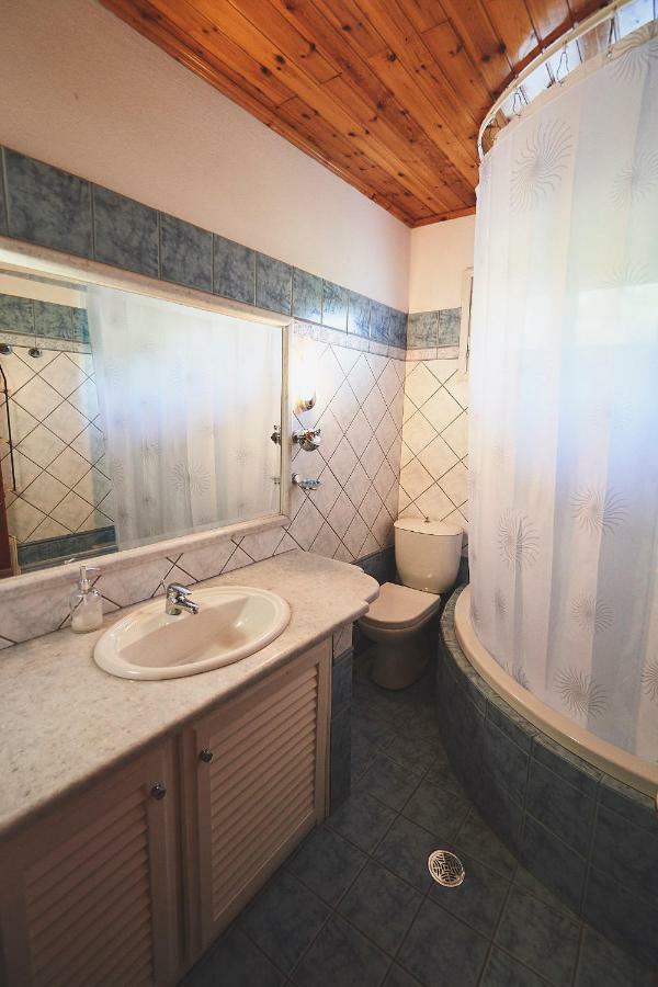 XanthátaiThe Guund Houseアパートメント エクステリア 写真